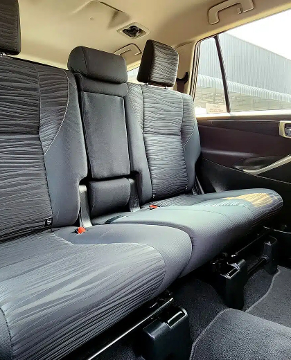 Home_05_Toyota Innova_01