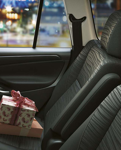 Home_05_Toyota Innova_02